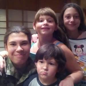 Meet your Posher, Kya